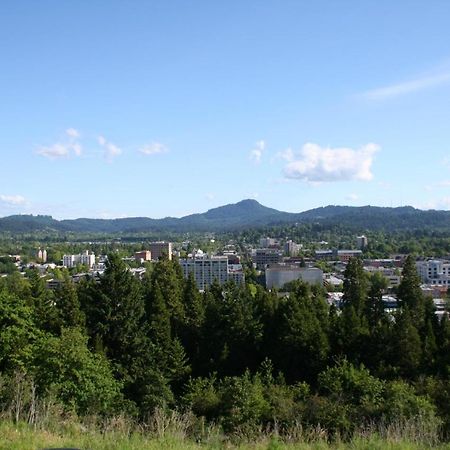Travelodge By Wyndham Eugene Downtown/University Of Oregon 외부 사진