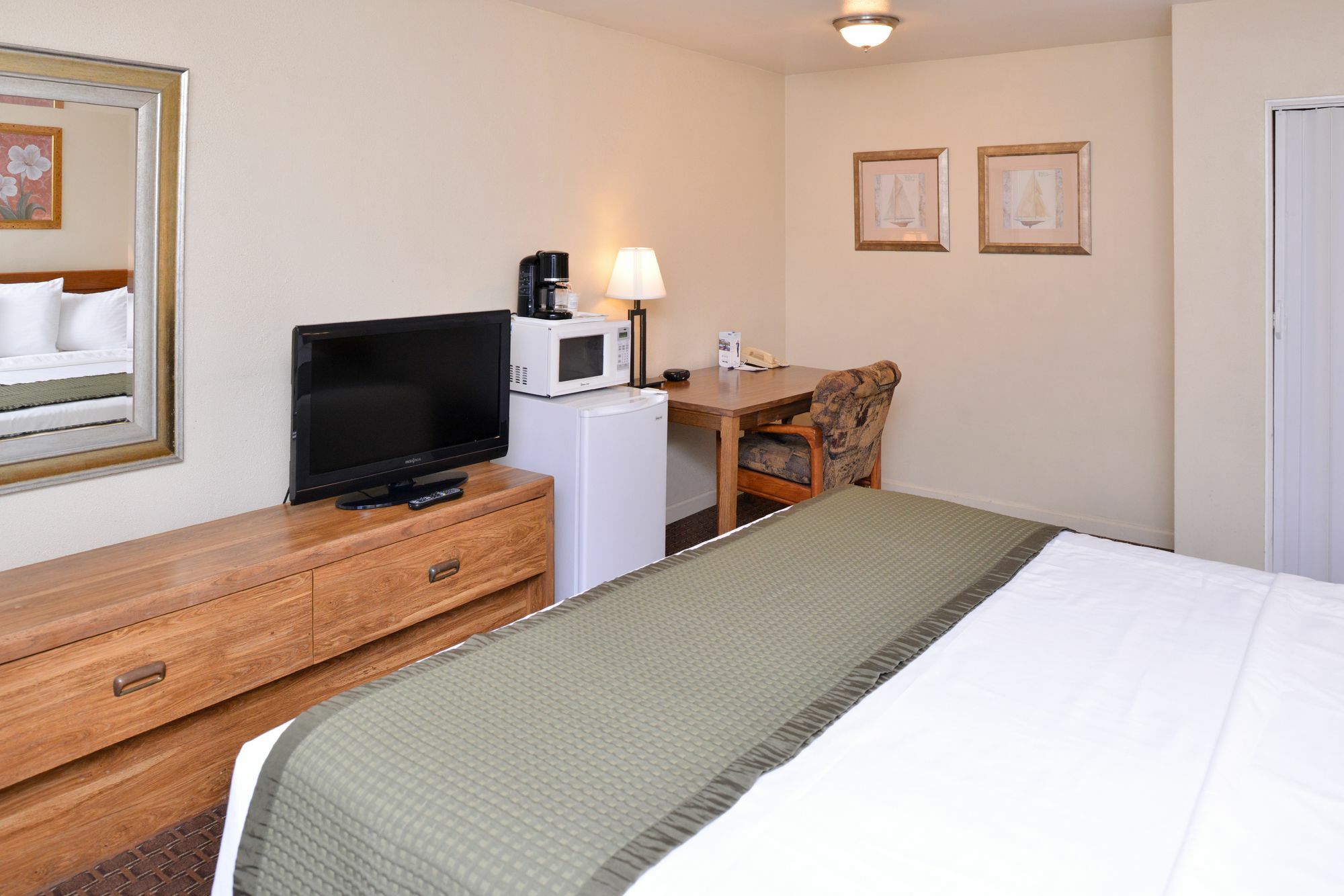 Travelodge By Wyndham Eugene Downtown/University Of Oregon 외부 사진